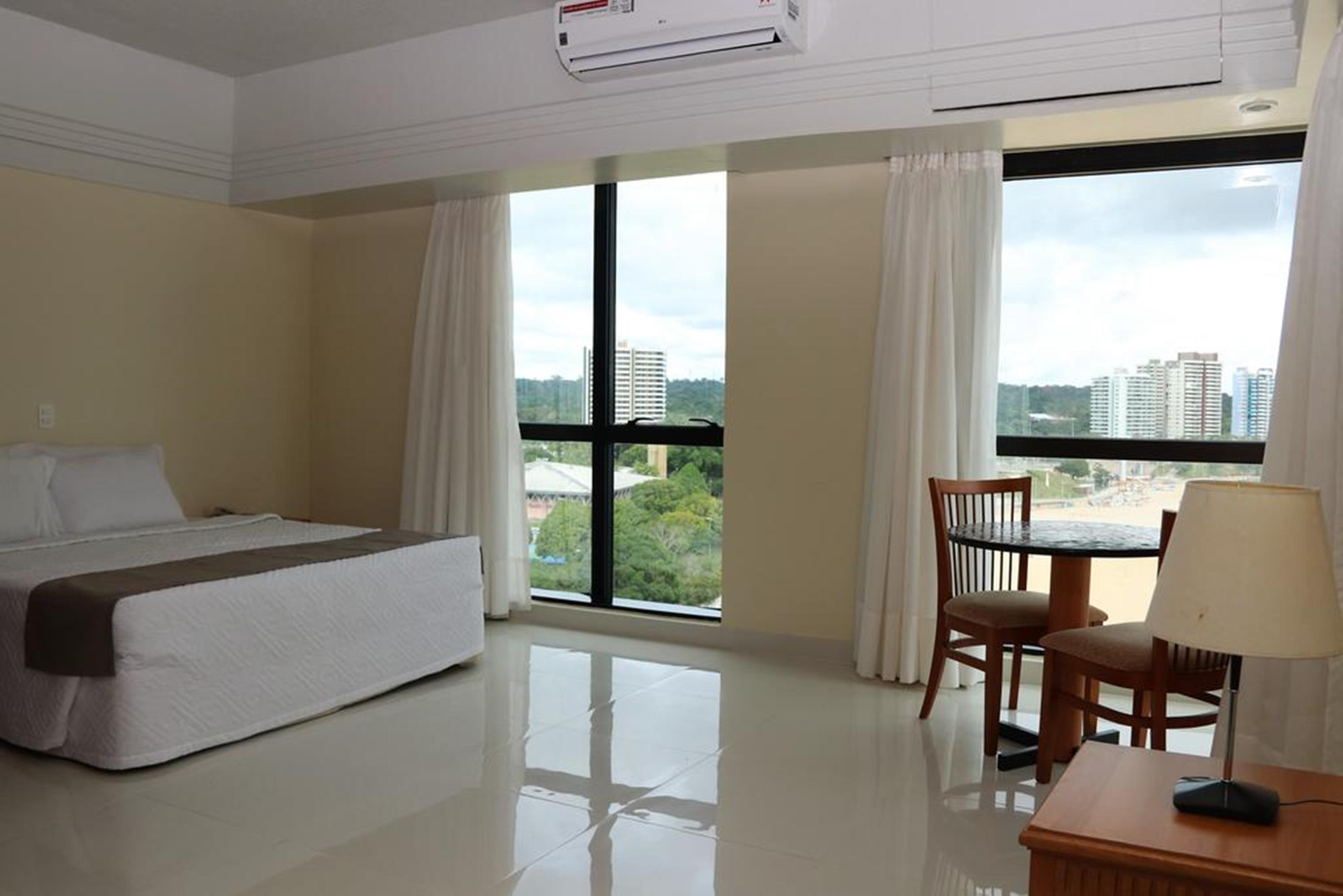 Tropical Executive Hotel Манаус Екстериор снимка
