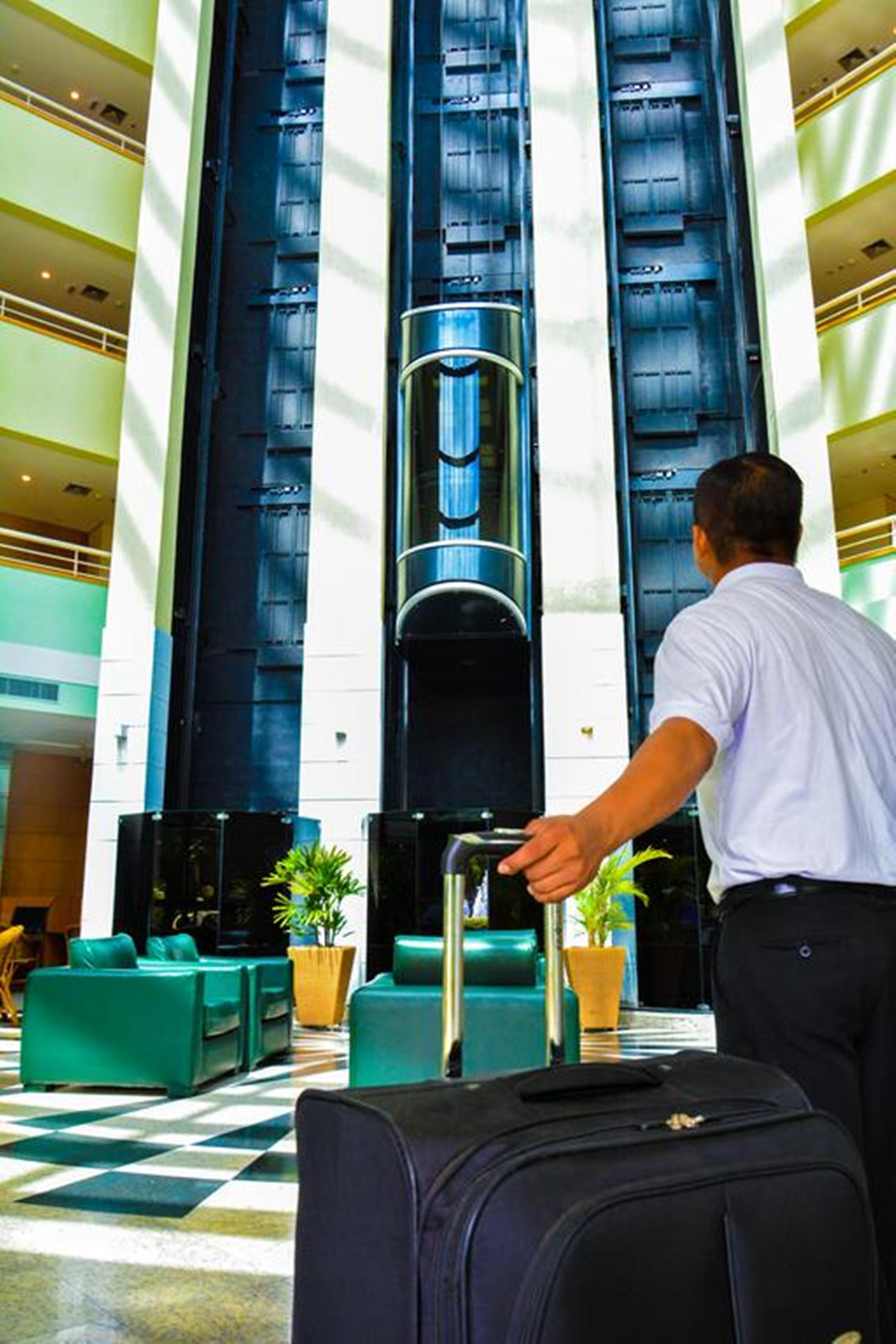 Tropical Executive Hotel Манаус Екстериор снимка